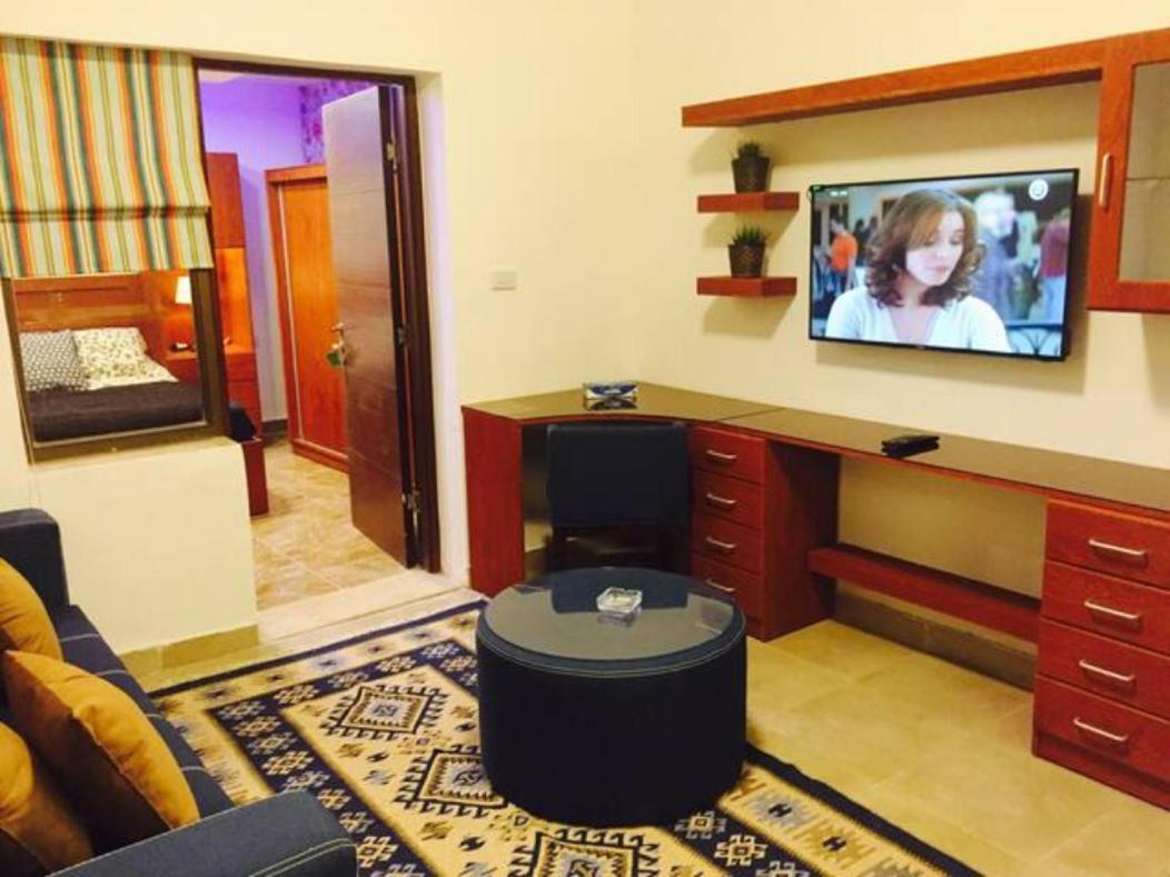 Royal Luxury Apartments & Studios Amman Room photo